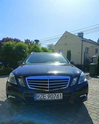 Mercedes-Benz Klasa E cena 62000 przebieg: 223000, rok produkcji 2009 z Torzym małe 529